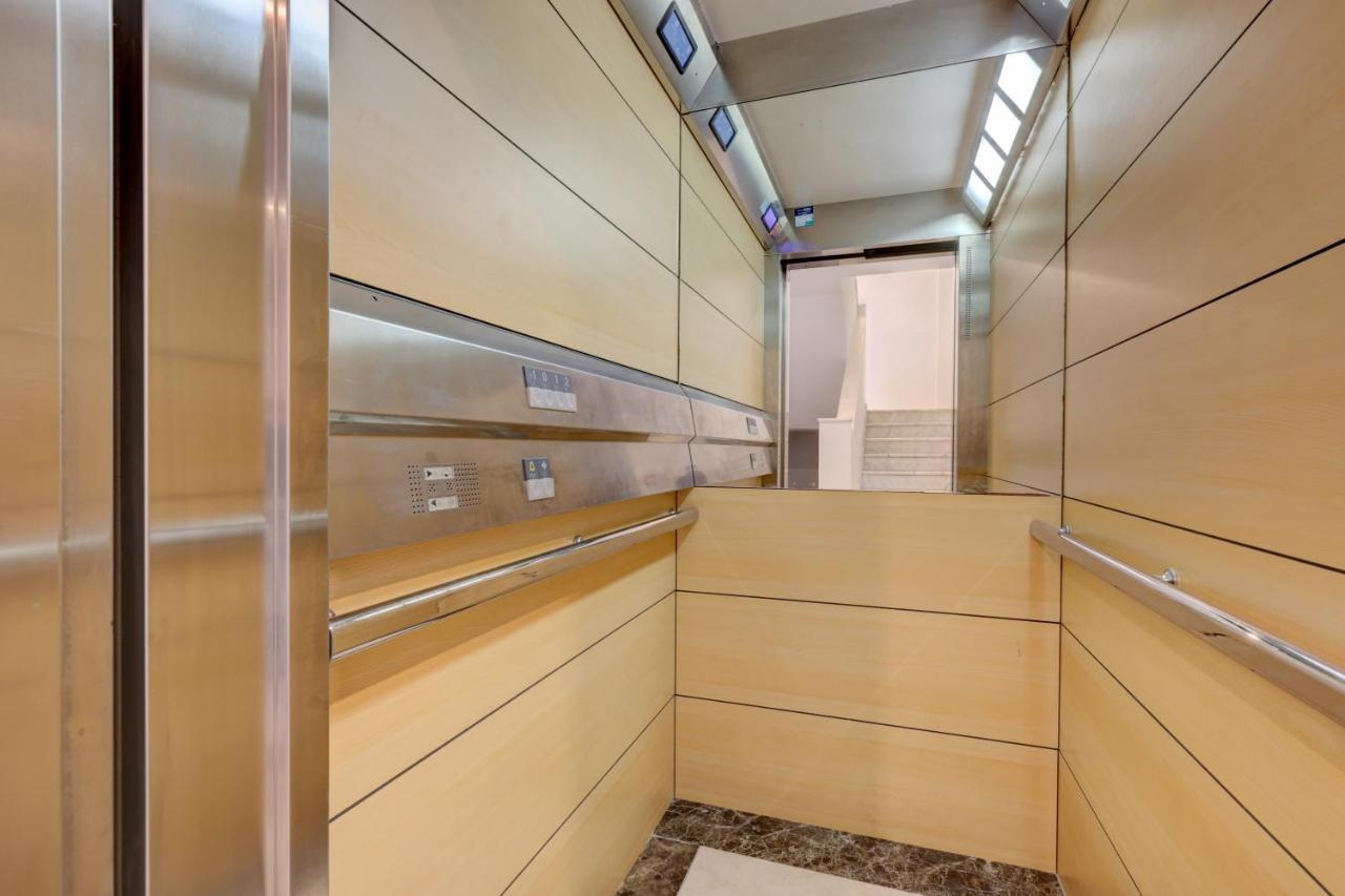 Hostal 37 Естепона Екстериор снимка