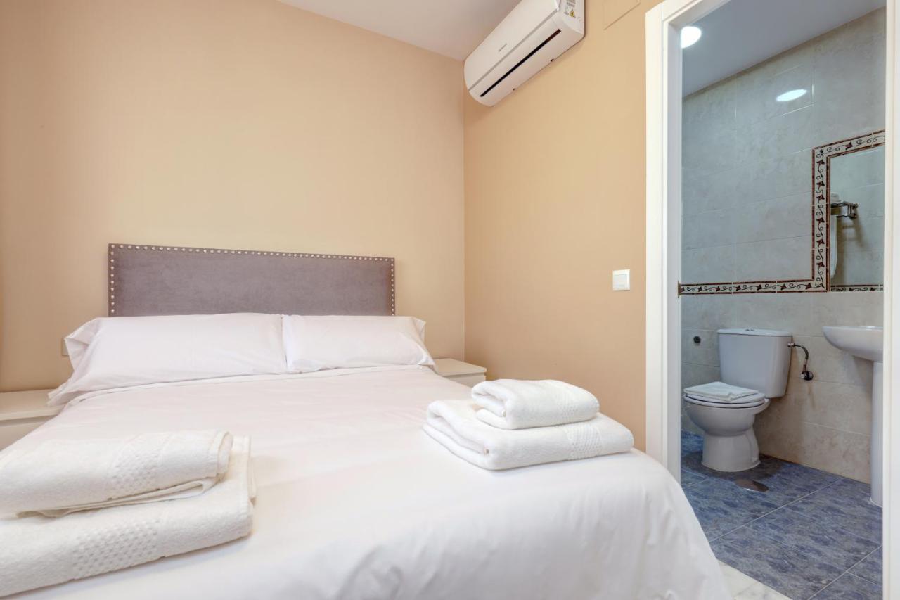 Hostal 37 Естепона Екстериор снимка